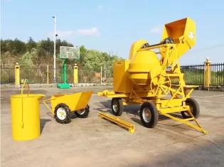 Concrete Mixer With Winch
