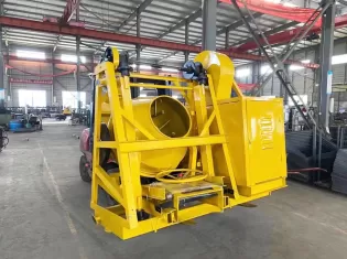Concrete Mixer With Winch