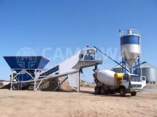 YHZS35 Mobile Concrete Batching Plant ,35 cubic Mobile Concrete Mixing Plant